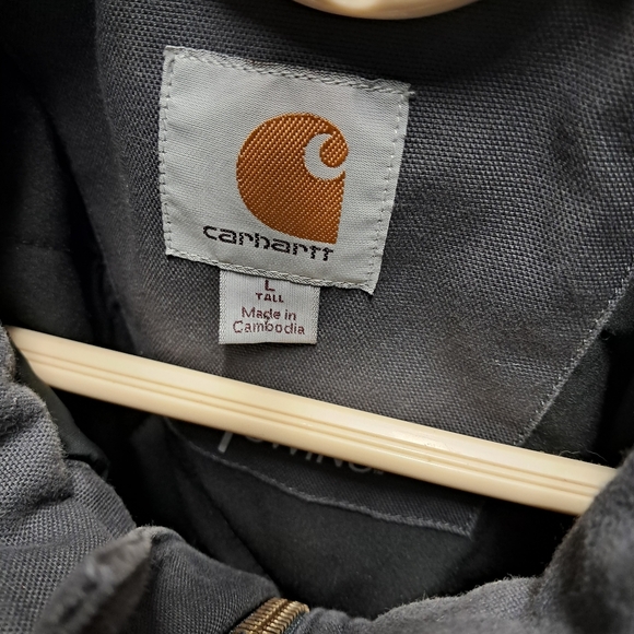 Carhartt Jacket Size L - Picture 3 of 3